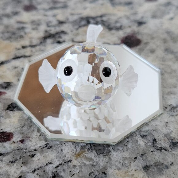 SWAROVSKI CRYSTAL PUFFER BLOWFISH GOLDFISH FIGURINE & MIRROR ORIGINAL BOX - Picture 2 of 15
